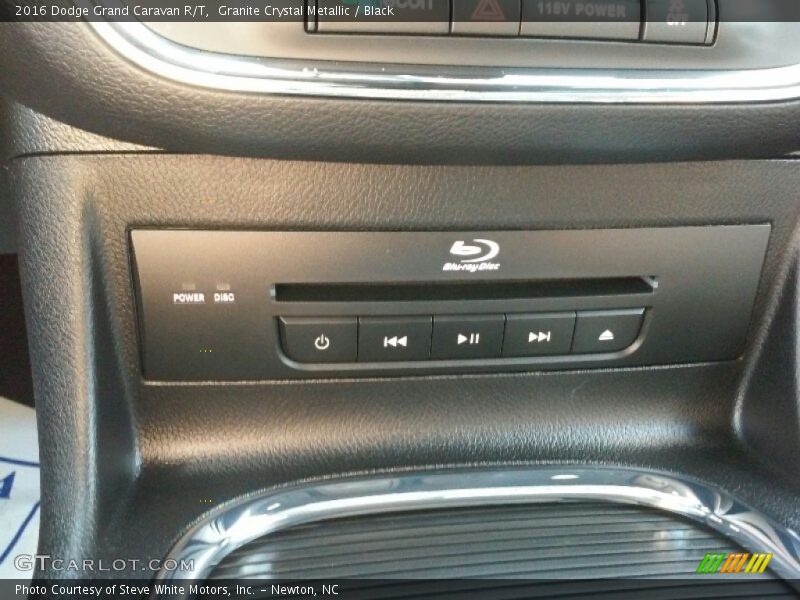 Granite Crystal Metallic / Black 2016 Dodge Grand Caravan R/T
