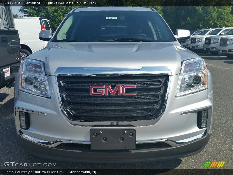 Quicksilver Metallic / Jet Black 2017 GMC Terrain SLE