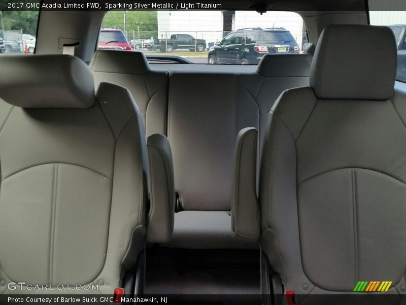 Sparkling Silver Metallic / Light Titanium 2017 GMC Acadia Limited FWD