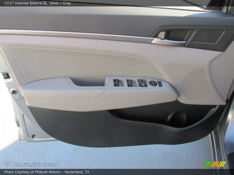 Silver / Gray 2017 Hyundai Elantra SE