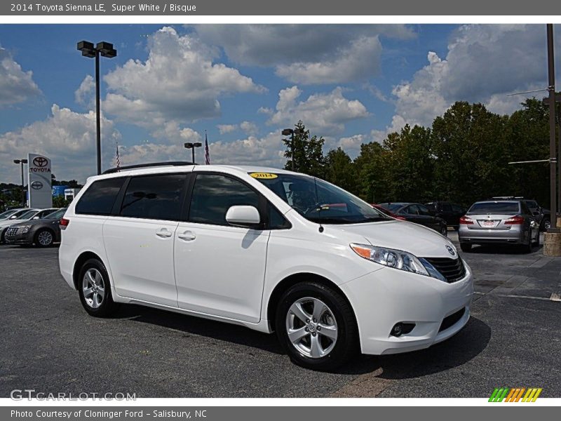Super White / Bisque 2014 Toyota Sienna LE