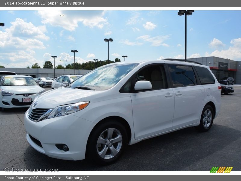 Super White / Bisque 2014 Toyota Sienna LE