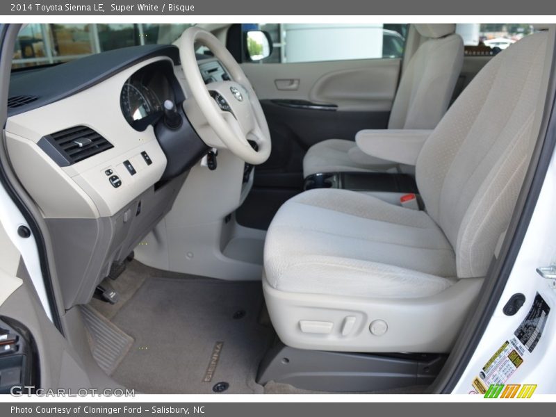 Super White / Bisque 2014 Toyota Sienna LE