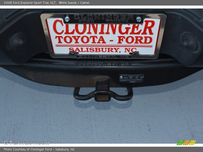 White Suede / Camel 2008 Ford Explorer Sport Trac XLT