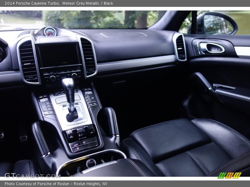 Dashboard of 2014 Cayenne Turbo