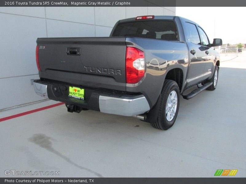 Magnetic Gray Metallic / Graphite 2016 Toyota Tundra SR5 CrewMax