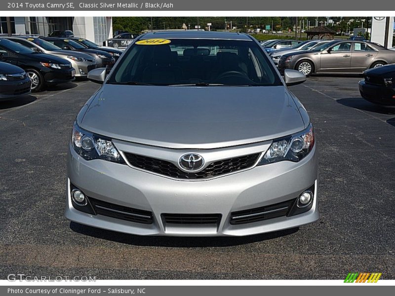 Classic Silver Metallic / Black/Ash 2014 Toyota Camry SE