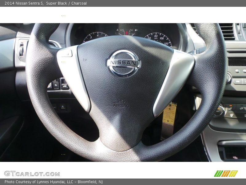 Super Black / Charcoal 2014 Nissan Sentra S