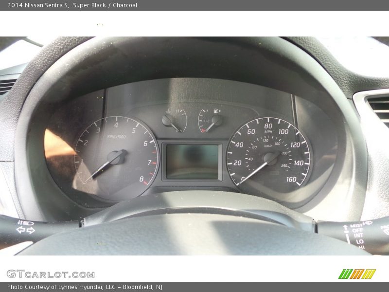Super Black / Charcoal 2014 Nissan Sentra S