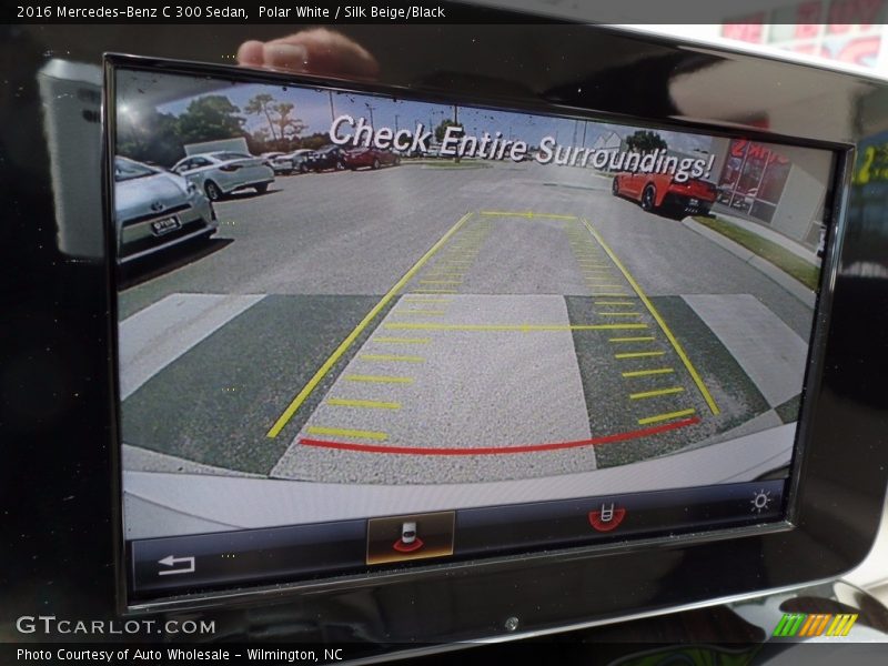 Polar White / Silk Beige/Black 2016 Mercedes-Benz C 300 Sedan