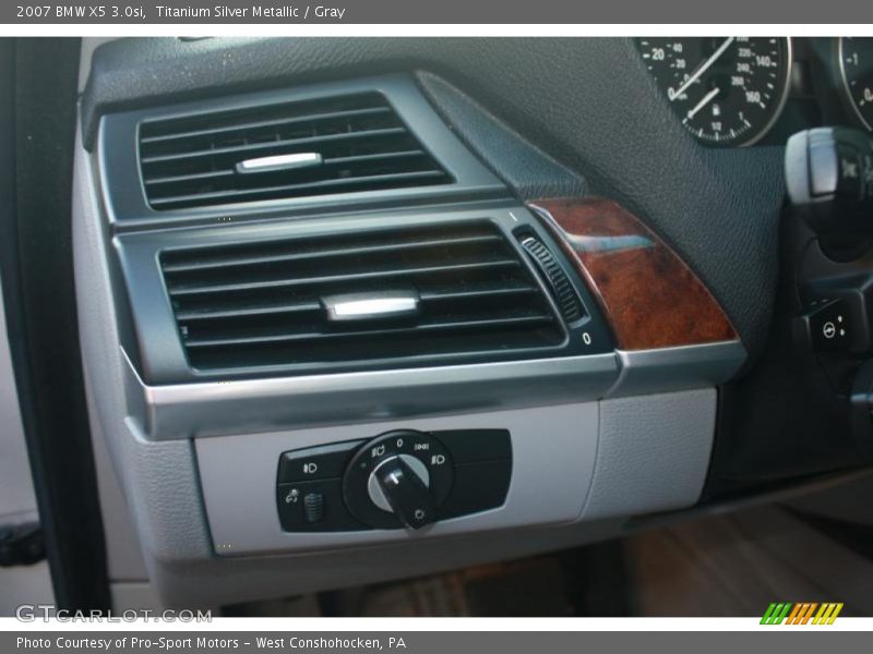 Titanium Silver Metallic / Gray 2007 BMW X5 3.0si