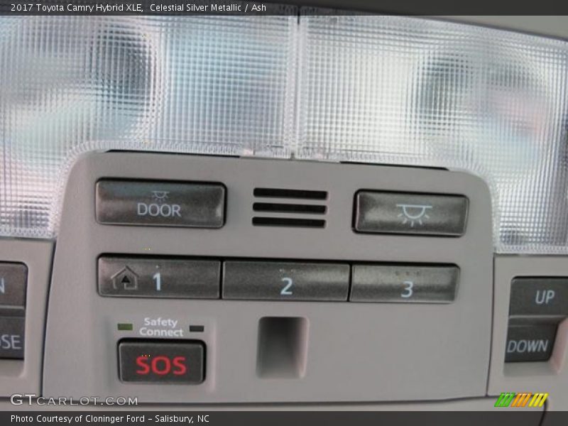 Controls of 2017 Camry Hybrid XLE