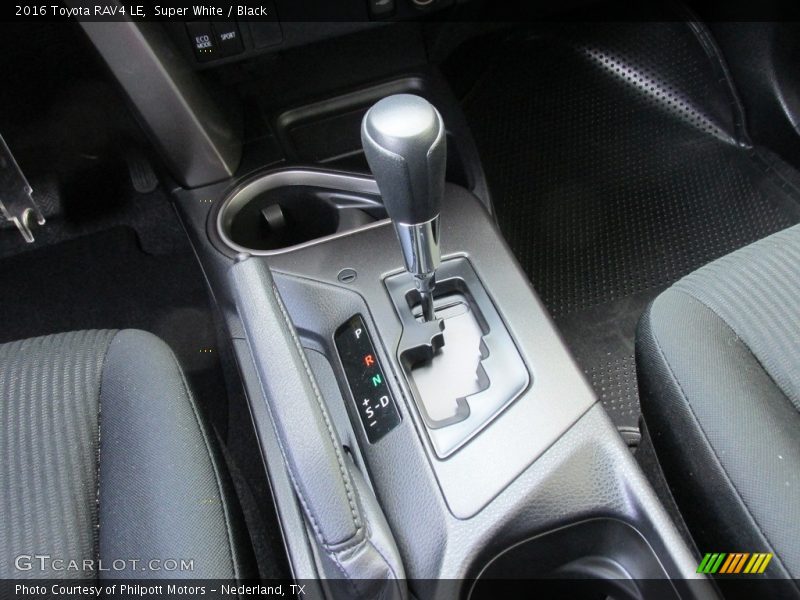 Super White / Black 2016 Toyota RAV4 LE