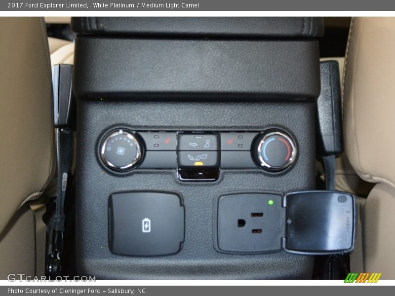 White Platinum / Medium Light Camel 2017 Ford Explorer Limited