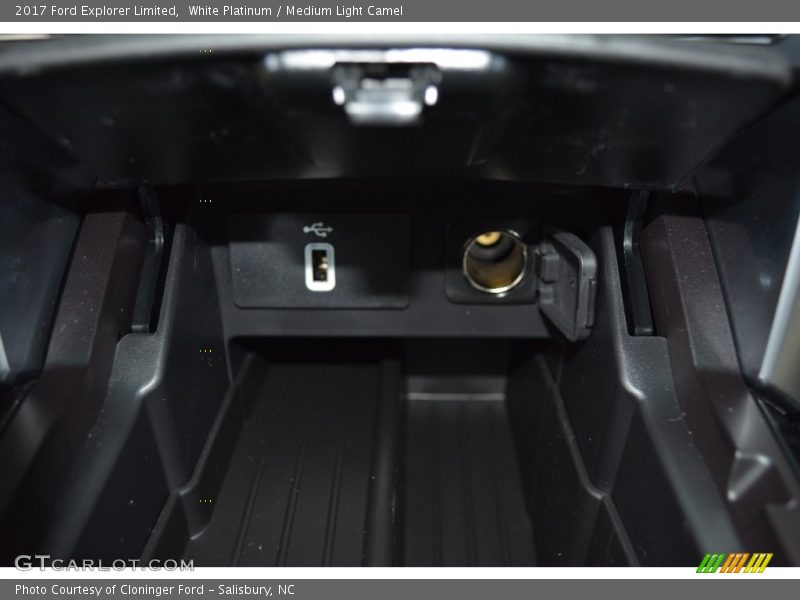 White Platinum / Medium Light Camel 2017 Ford Explorer Limited