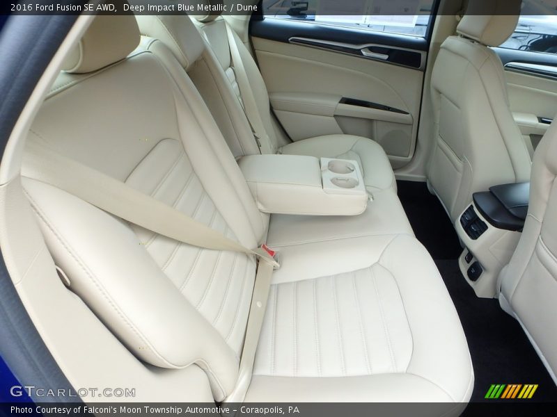 Deep Impact Blue Metallic / Dune 2016 Ford Fusion SE AWD