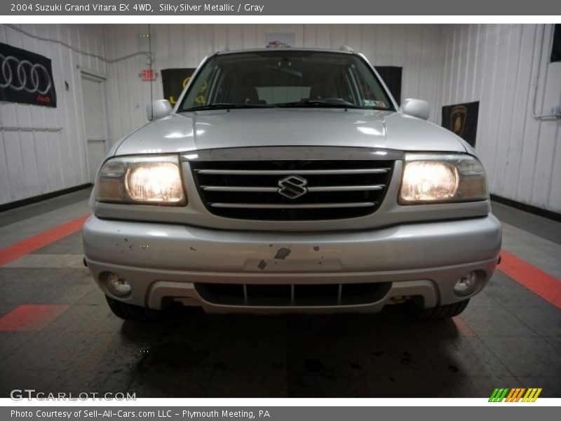 Silky Silver Metallic / Gray 2004 Suzuki Grand Vitara EX 4WD