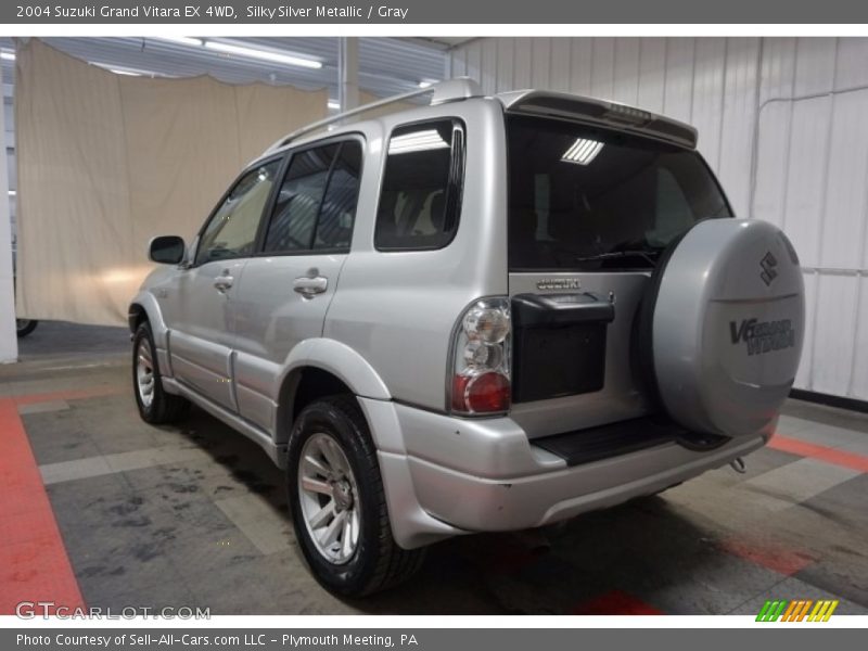 Silky Silver Metallic / Gray 2004 Suzuki Grand Vitara EX 4WD