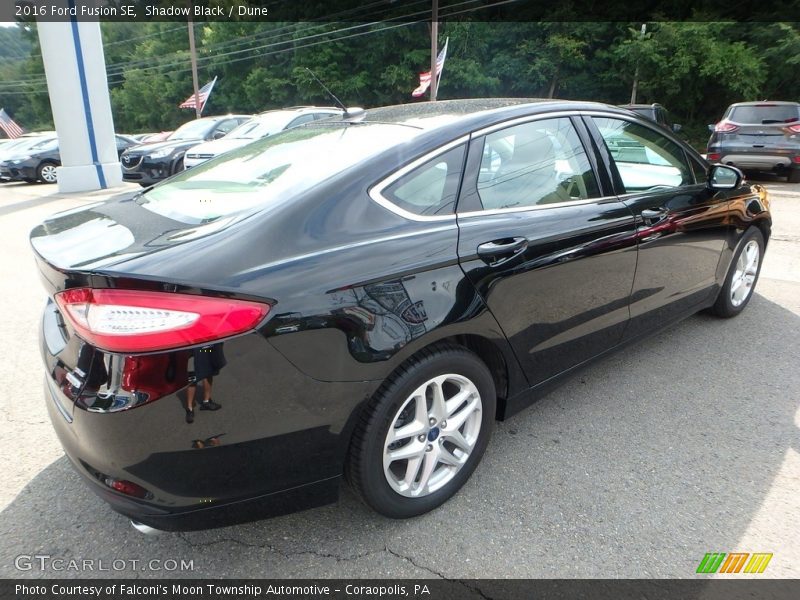 Shadow Black / Dune 2016 Ford Fusion SE