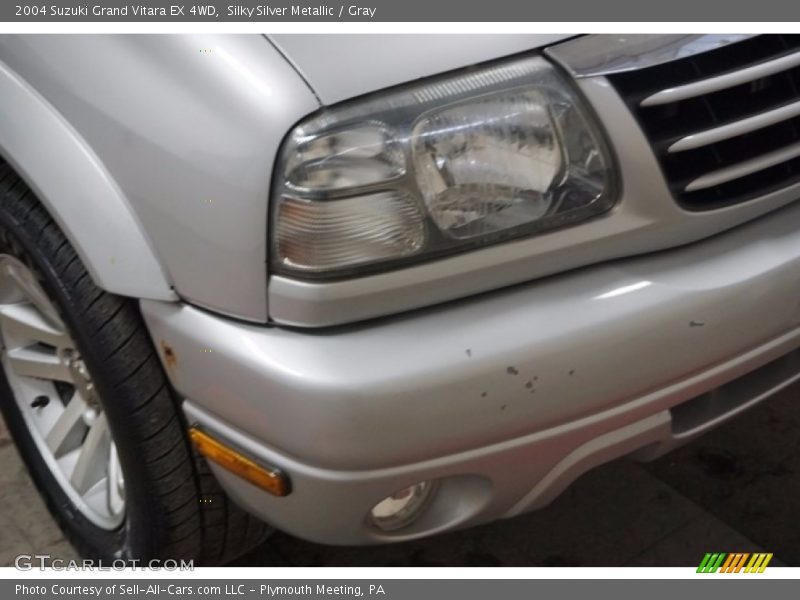 Silky Silver Metallic / Gray 2004 Suzuki Grand Vitara EX 4WD