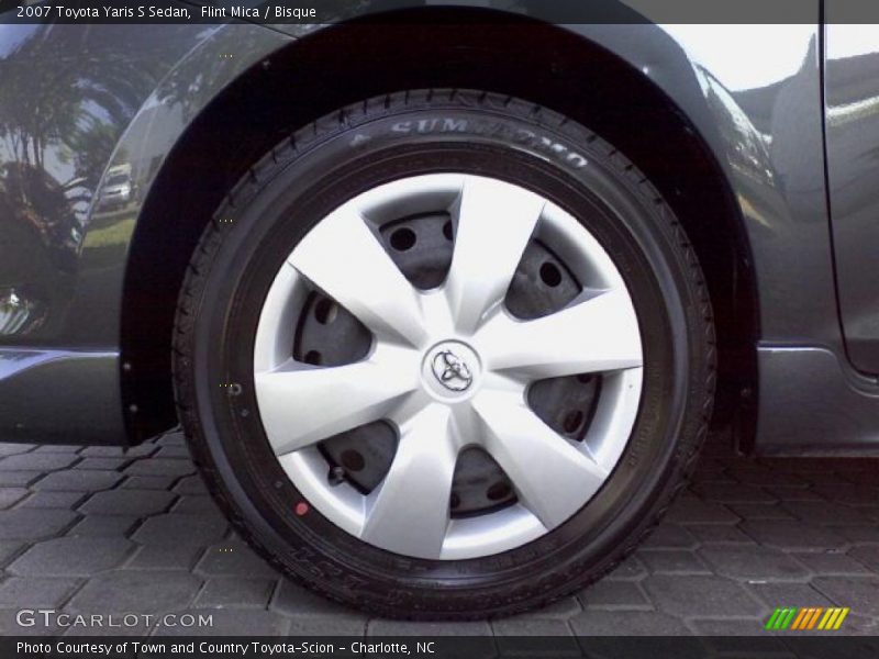 Flint Mica / Bisque 2007 Toyota Yaris S Sedan