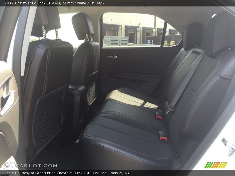 Summit White / Jet Black 2017 Chevrolet Equinox LT AWD