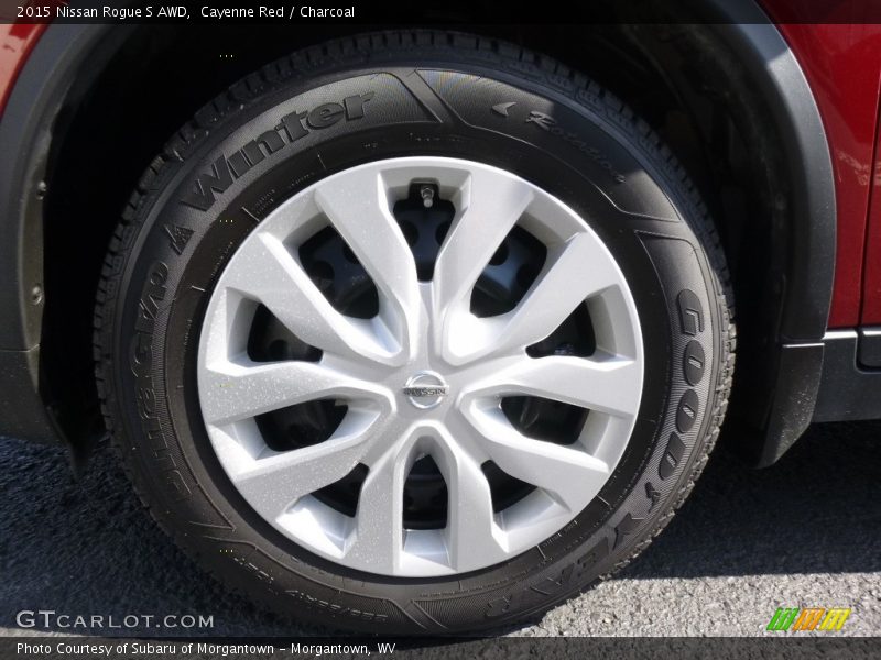 Cayenne Red / Charcoal 2015 Nissan Rogue S AWD