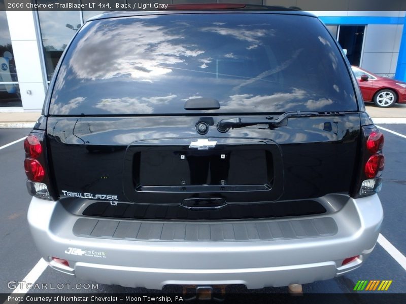 Black / Light Gray 2006 Chevrolet TrailBlazer LT 4x4