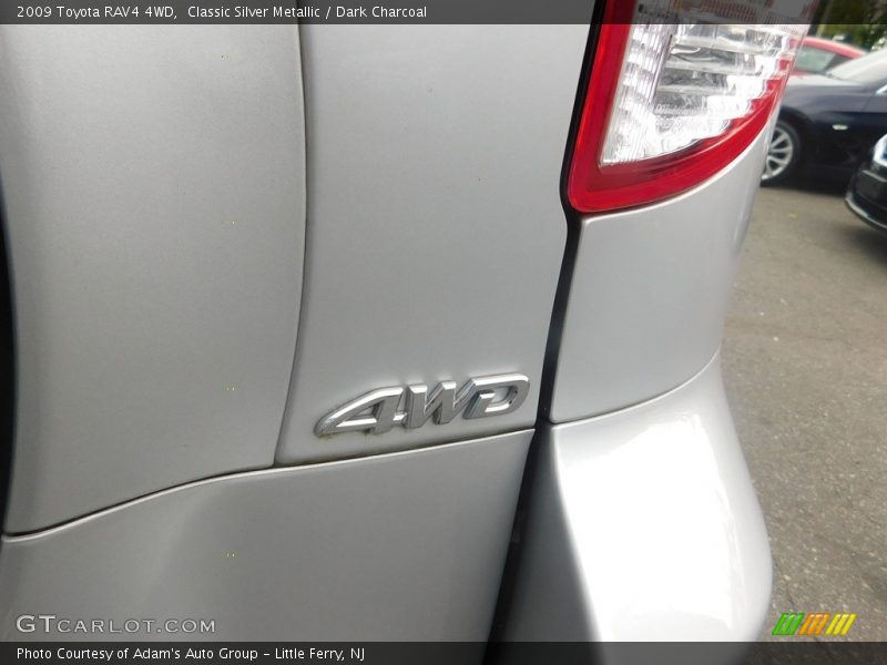 Classic Silver Metallic / Dark Charcoal 2009 Toyota RAV4 4WD