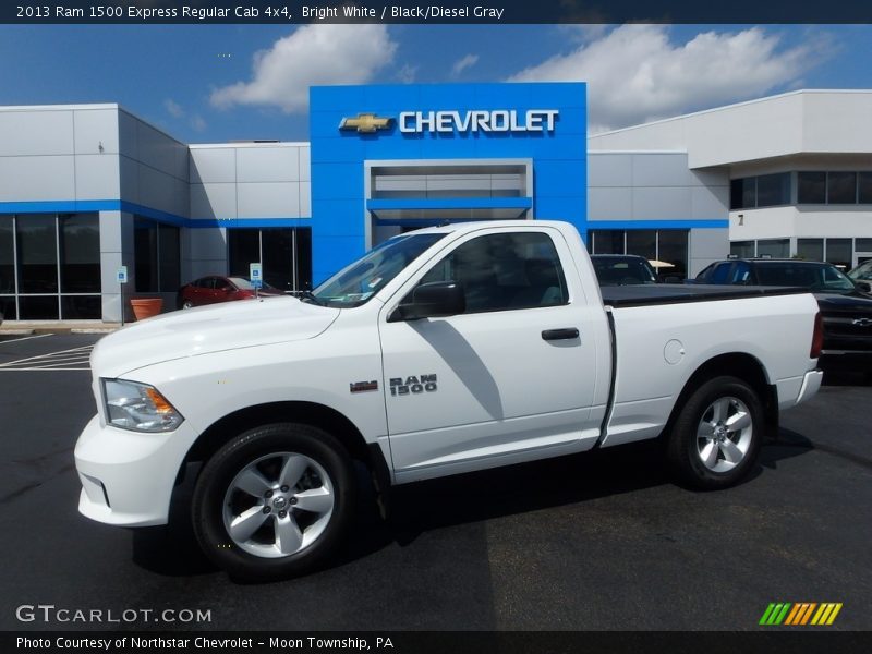 Bright White / Black/Diesel Gray 2013 Ram 1500 Express Regular Cab 4x4