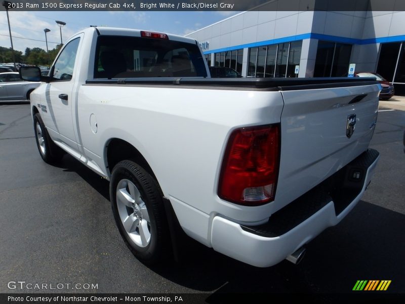 Bright White / Black/Diesel Gray 2013 Ram 1500 Express Regular Cab 4x4