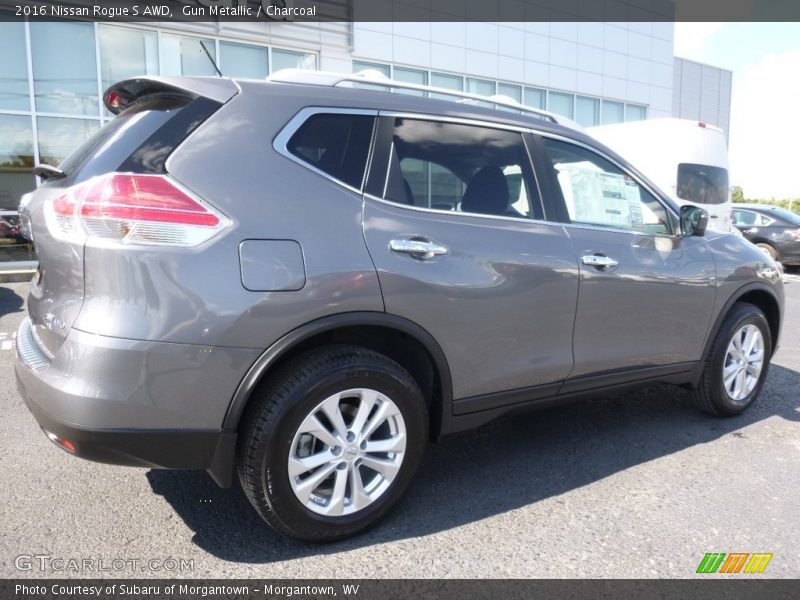 Gun Metallic / Charcoal 2016 Nissan Rogue S AWD