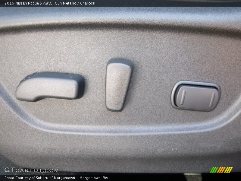 Gun Metallic / Charcoal 2016 Nissan Rogue S AWD