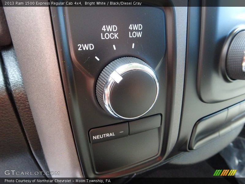 Bright White / Black/Diesel Gray 2013 Ram 1500 Express Regular Cab 4x4