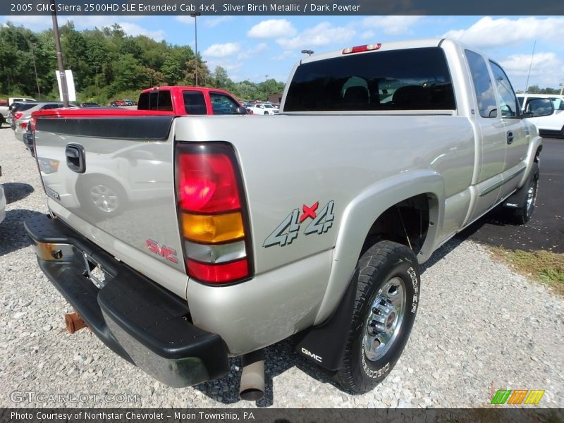 Silver Birch Metallic / Dark Pewter 2005 GMC Sierra 2500HD SLE Extended Cab 4x4