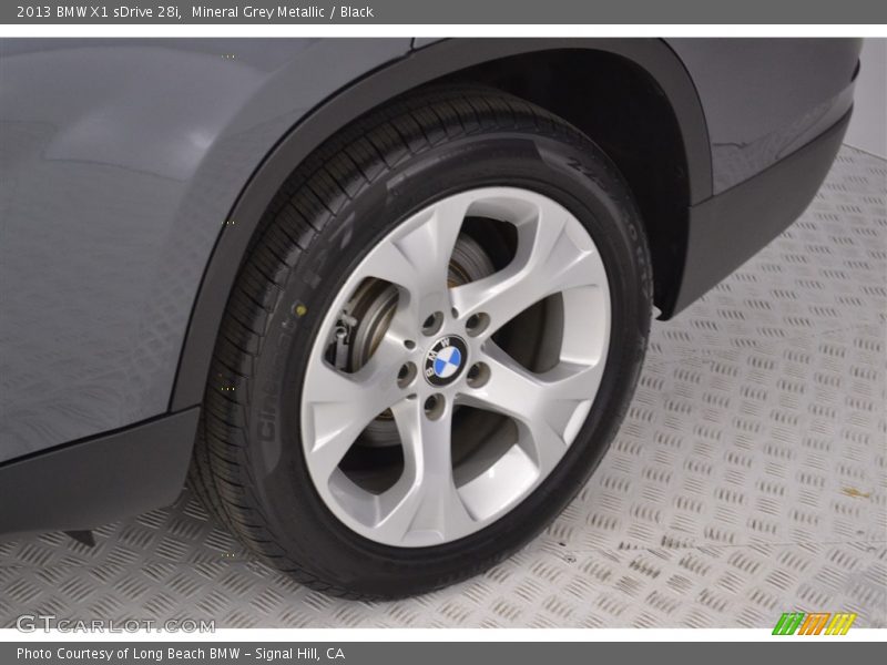 Mineral Grey Metallic / Black 2013 BMW X1 sDrive 28i