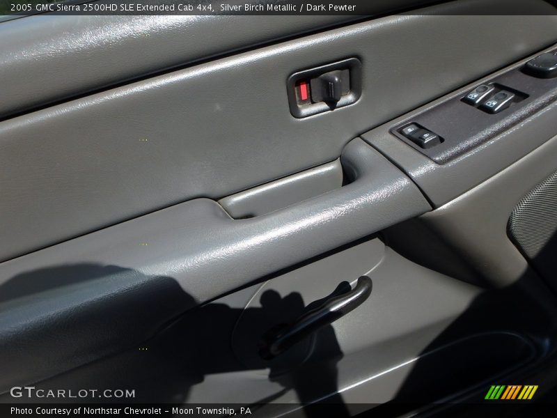 Silver Birch Metallic / Dark Pewter 2005 GMC Sierra 2500HD SLE Extended Cab 4x4