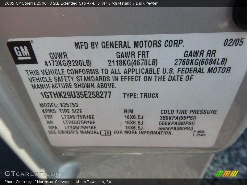 Silver Birch Metallic / Dark Pewter 2005 GMC Sierra 2500HD SLE Extended Cab 4x4