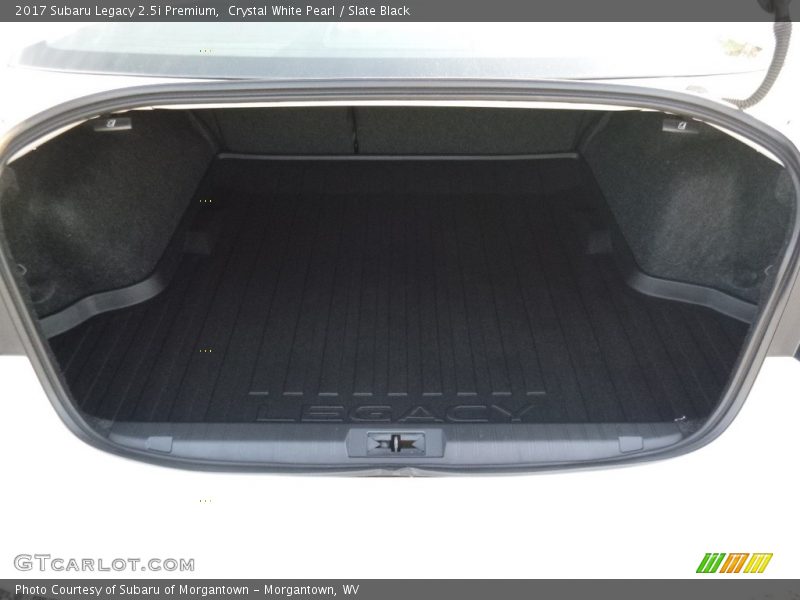 Crystal White Pearl / Slate Black 2017 Subaru Legacy 2.5i Premium
