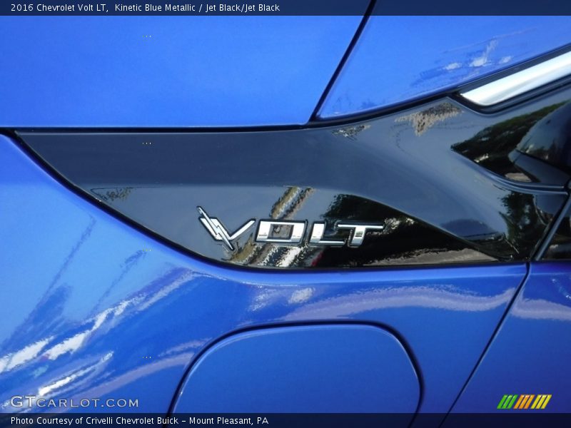 Kinetic Blue Metallic / Jet Black/Jet Black 2016 Chevrolet Volt LT