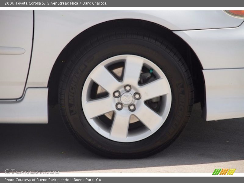Silver Streak Mica / Dark Charcoal 2006 Toyota Corolla S