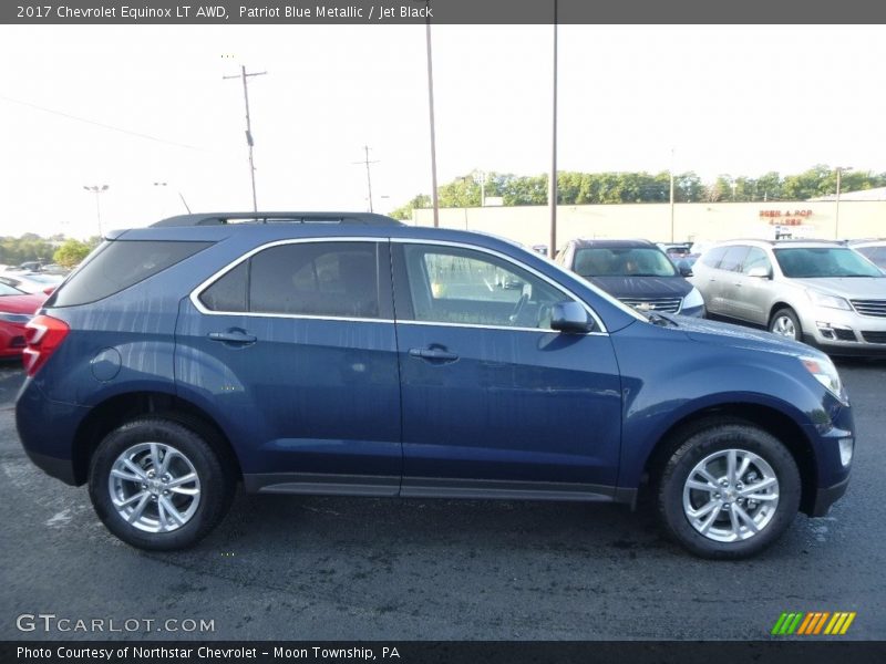 Patriot Blue Metallic / Jet Black 2017 Chevrolet Equinox LT AWD
