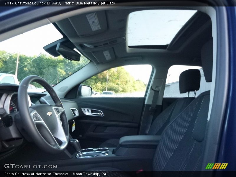 Patriot Blue Metallic / Jet Black 2017 Chevrolet Equinox LT AWD