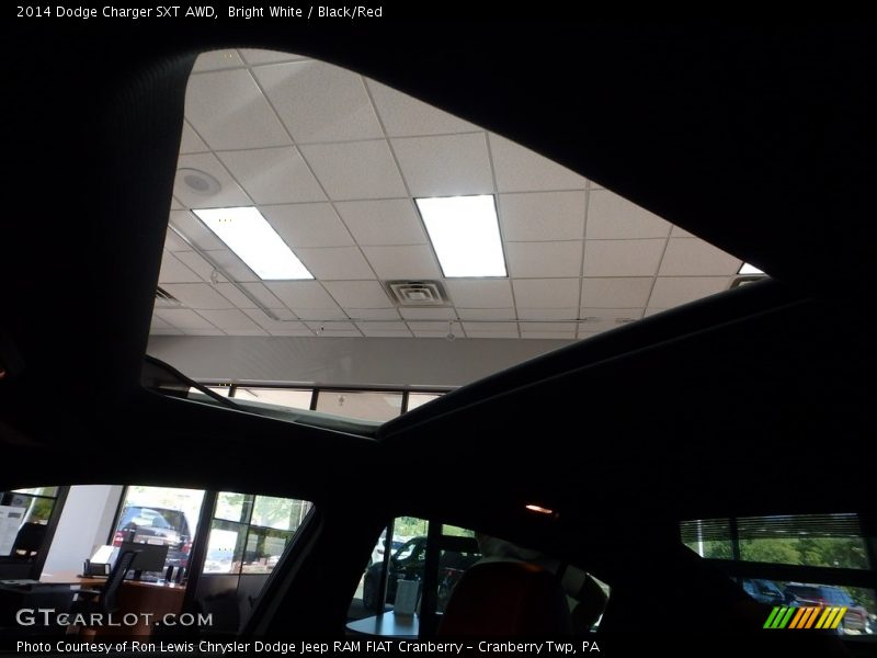 Bright White / Black/Red 2014 Dodge Charger SXT AWD