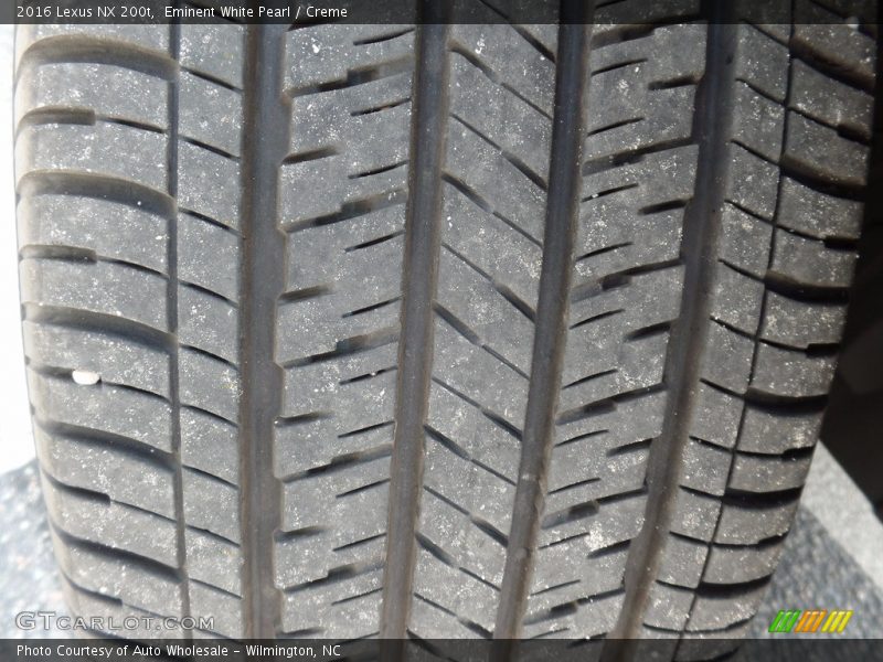Eminent White Pearl / Creme 2016 Lexus NX 200t