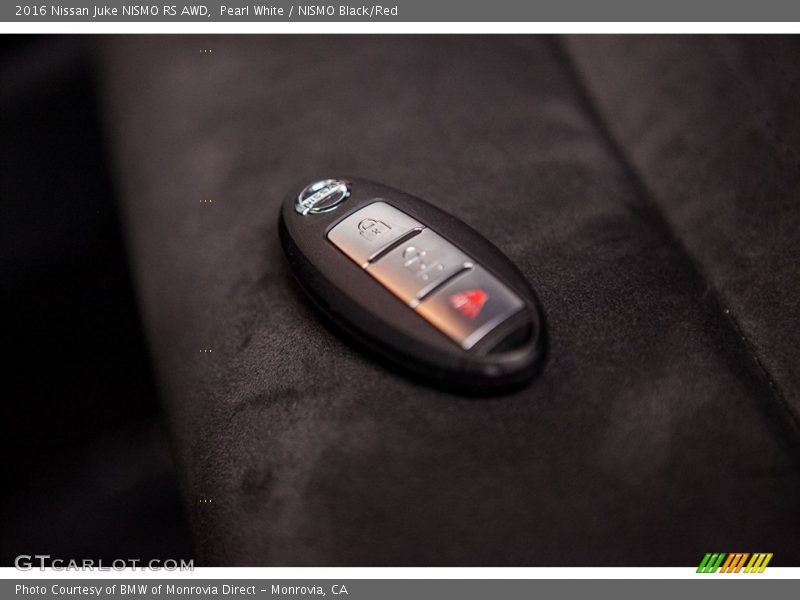 Pearl White / NISMO Black/Red 2016 Nissan Juke NISMO RS AWD