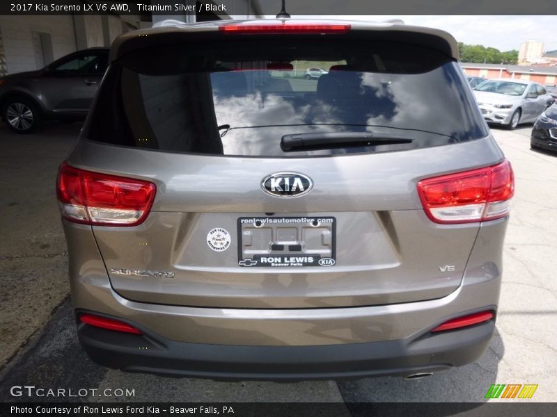 Titanium Silver / Black 2017 Kia Sorento LX V6 AWD