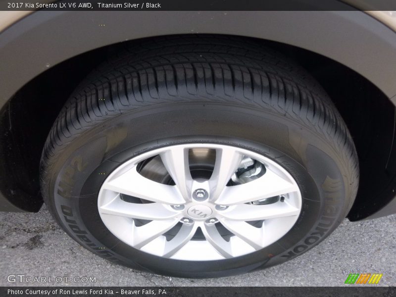  2017 Sorento LX V6 AWD Wheel