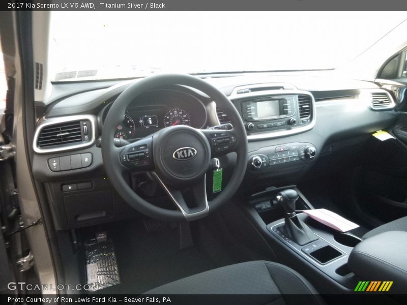 Dashboard of 2017 Sorento LX V6 AWD