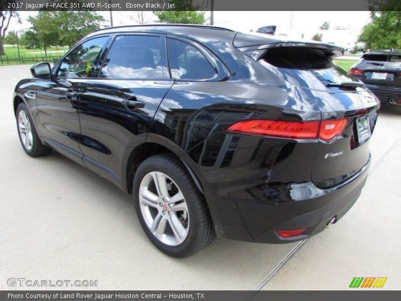 Ebony Black / Jet 2017 Jaguar F-PACE 35t AWD R-Sport